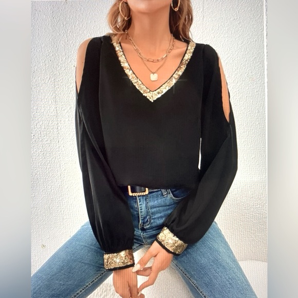 SHEIN Tops - NWOT Sequin cold shoulder blouse
